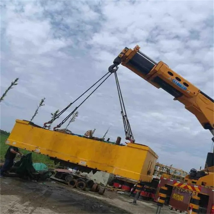 东安吊车吊集装箱需要多少钱